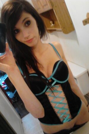 Qui va piano va sano… moi je préfère aller fort – rencontre coquine Samira - rencontre