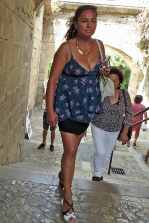 À Villeurbanne, une cougar en quête de frissons tendres… Soraya - rencontre-Cougar-Villeurbanne