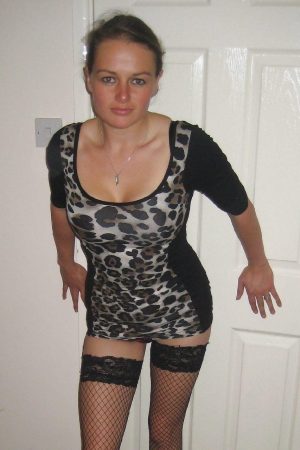 Sous les draps, ma voix sème le trouble… Yasmina - rencontre-Beurette-Quimper