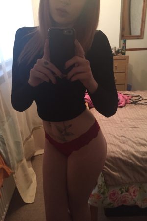 Mon lit est vide ce soir, t’es chaud ? Assia - rencontre-Beurette-Bordeaux