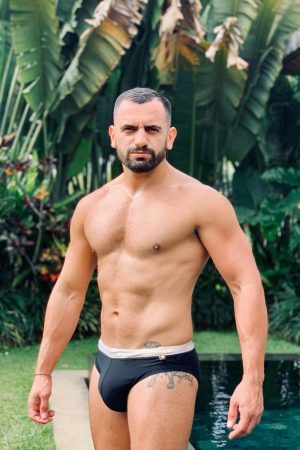 Pas les barbus, pas les ventres mous Latifa - rencontre-Beurette-Montpellier