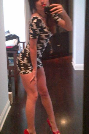 Vide série, envie de chaud, pas patiente Kenza - rencontre-Beurette-Nice