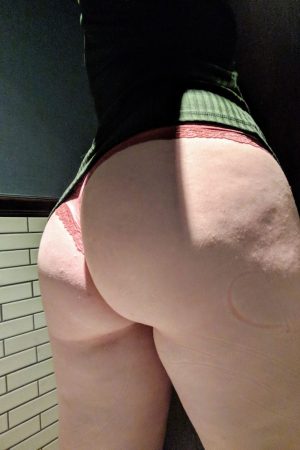 Si t’aimes ce qui est chaud Salma - rencontre-Milf-Nantes