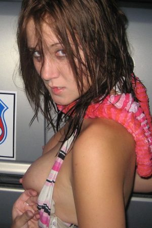 Ton agenda déborde ou tu peux caser un verre ? Lylia - rencontre-Teen-Toulon