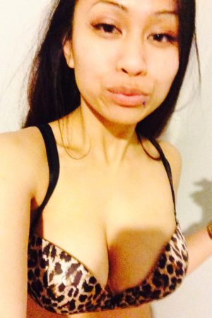 Envie d’évasion, qui me suit ? Yasmine - rencontre-MILF-Avignon
