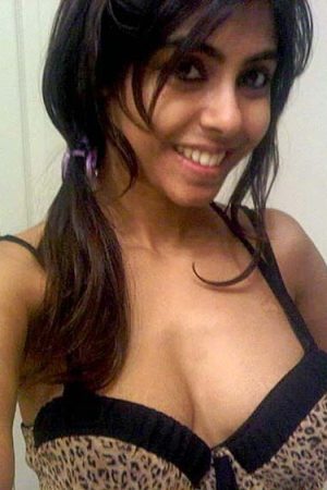 Enfin prête à me lancer! Hayat - rencontre-Beurette-Champigny-sur-Marne