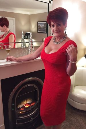 Aïcha - rencontre-MILF-Angers