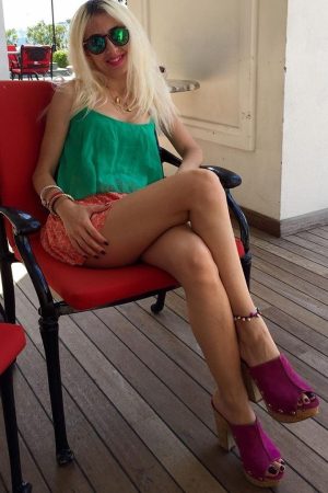 Oublie le passé, viens kiffer ! Lina - rencontre-Milf-Toulon